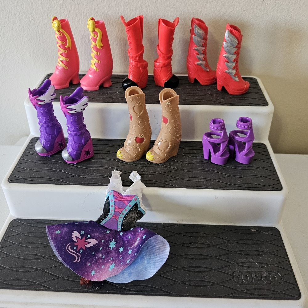 My Little Pony Equestria Girls Doll Shoes And Dress